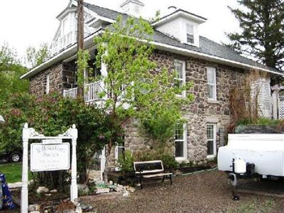 фото отеля Yellowstone Suites Bed and Breakfast