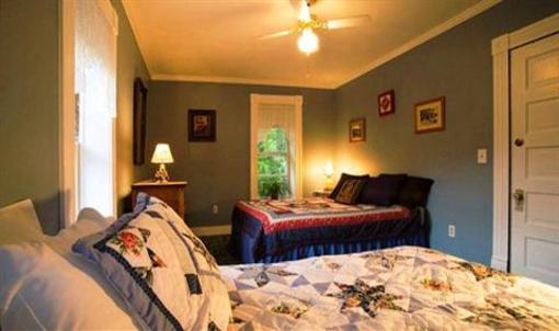 фото отеля Yellowstone Suites Bed and Breakfast