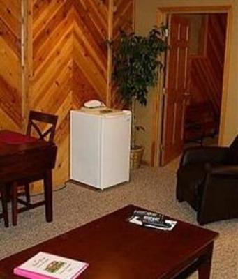 фото отеля Tudor Rose B&B and Chalets