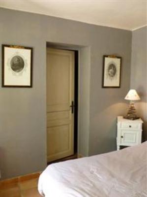 фото отеля Chez Soi en Luberon