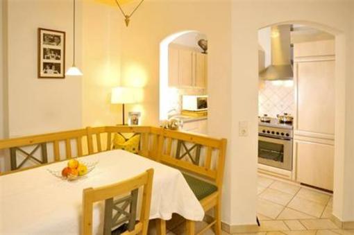 фото отеля Renberg Appartements Pension Maria Alm am Steinernen Meer