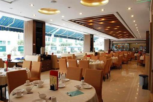 фото отеля Maple Leaf Modern Hotel