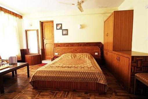 фото отеля Hotel Rajhans Manali