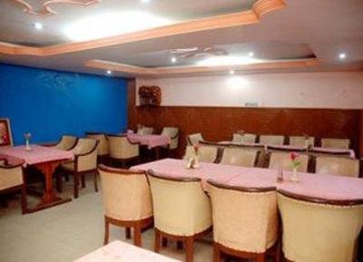 фото отеля Hotel Rajhans Manali