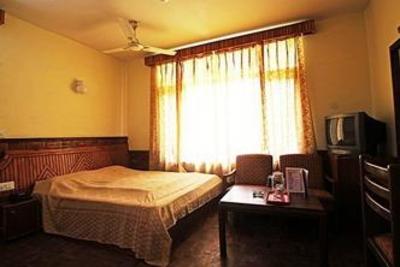 фото отеля Hotel Rajhans Manali