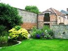 фото отеля Liongate House Bed and Breakfast Yeovil