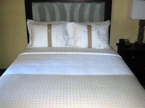 фото отеля Holiday Inn Portsmouth Downtown