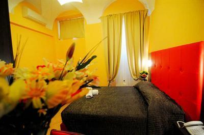 фото отеля Sakura Inn Sanremo