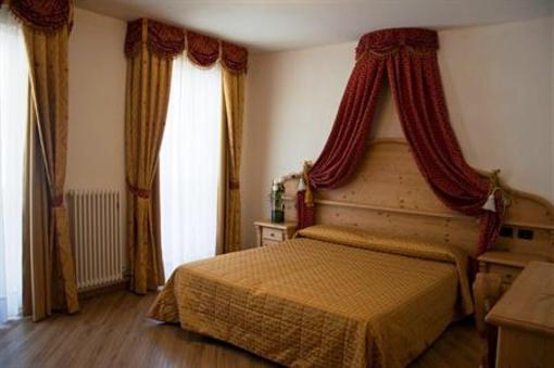 фото отеля Hotel Sasso Rosso