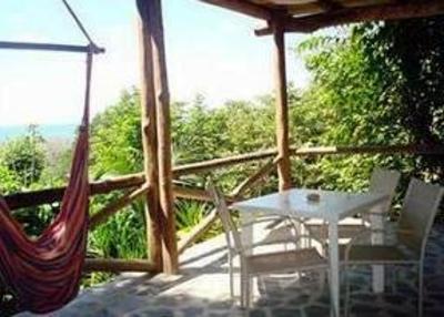 фото отеля Red Frog Villas