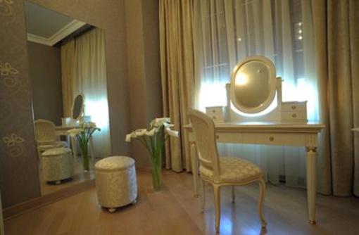 фото отеля Evropa Garni Hotel