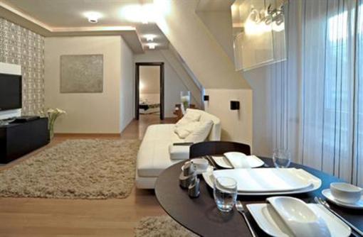 фото отеля Evropa Garni Hotel