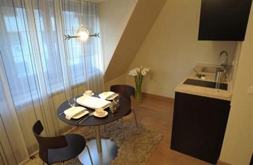 фото отеля Evropa Garni Hotel