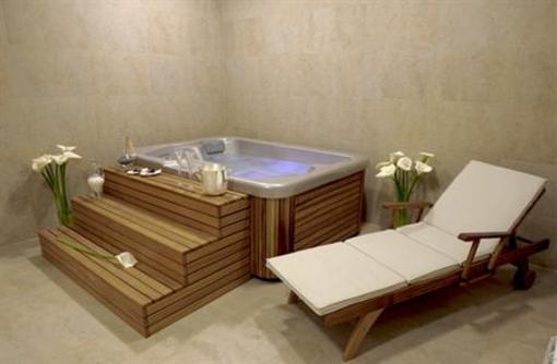 фото отеля Evropa Garni Hotel