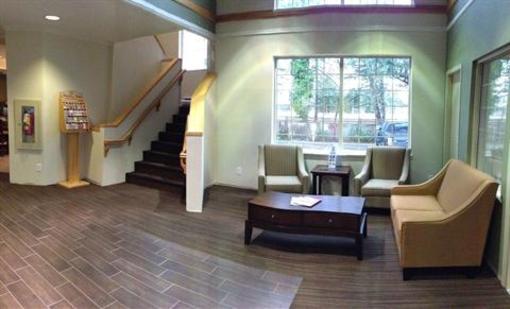 фото отеля Canadas Best Value Inn Langley