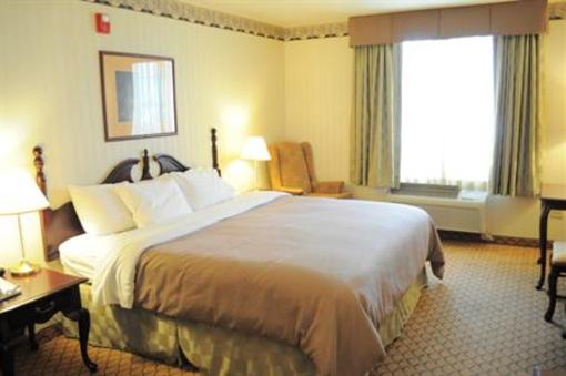 фото отеля BEST WESTERN John Jay Inn & Suites