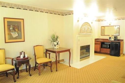 фото отеля BEST WESTERN John Jay Inn & Suites