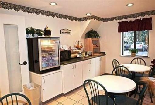 фото отеля Guesthouse International Little Rock