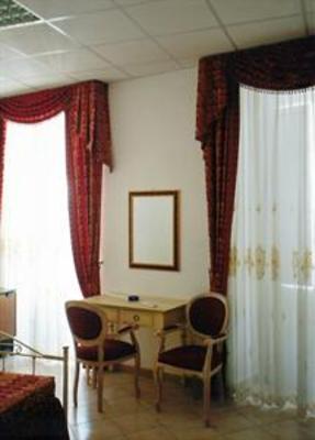 фото отеля Hotel 4 Mori