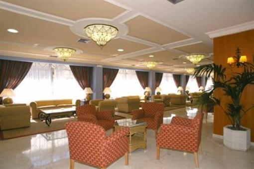фото отеля Pyr Aparthotel Fuengirola