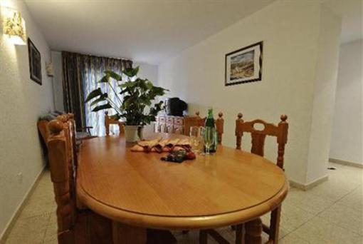 фото отеля Pineda Park Apartaments Vila-seca