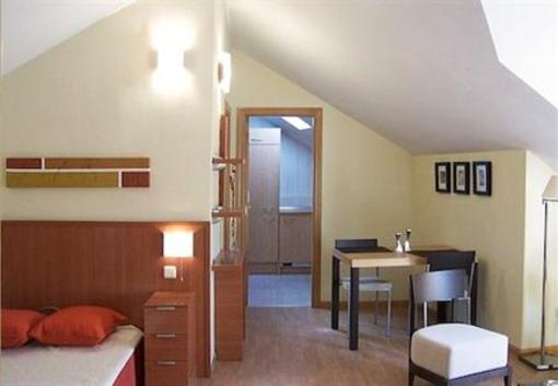 фото отеля Alcala Centro Apartments Alcala de Henares