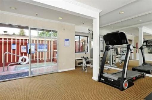фото отеля Best Western Executive Suites Redwood City