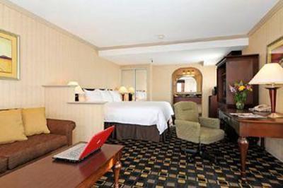 фото отеля Best Western Executive Suites Redwood City
