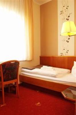 фото отеля Hotel Goldener Fasan