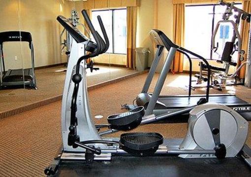 фото отеля Comfort Suites Speedway Kansas City (Kansas)