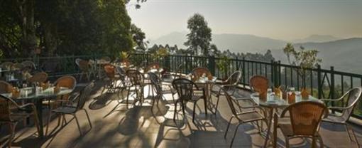 фото отеля Club Mahindra Lakeview Munnar