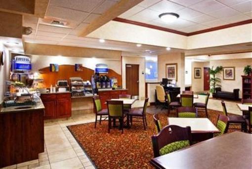 фото отеля Holiday Inn Express Dayton-Huber Heights