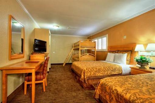 фото отеля Islander Inn and Suites