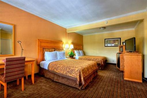 фото отеля Islander Inn and Suites