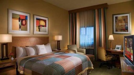 фото отеля Doubletree Wilmington Downtown