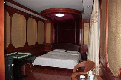 фото отеля Zifengyuan Internatianl Youth Hostel