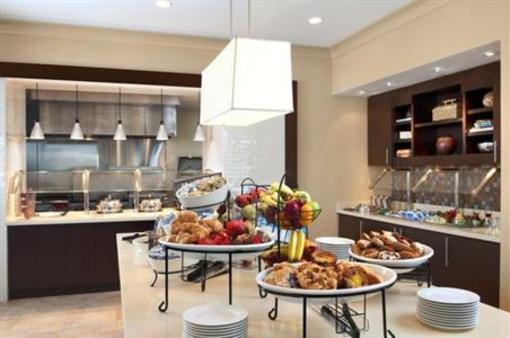 фото отеля Hilton Garden Inn Devens Common