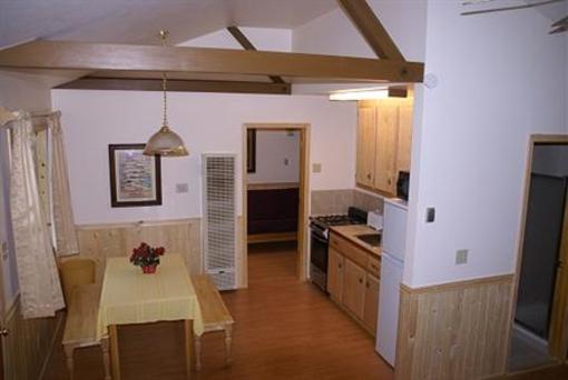 фото отеля Fern River Resort Motel