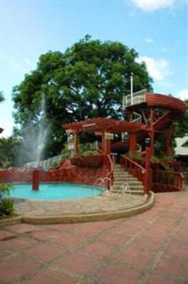 фото отеля Loreland Farm Resort