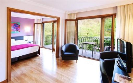 фото отеля Hotel Venta De Etxalar