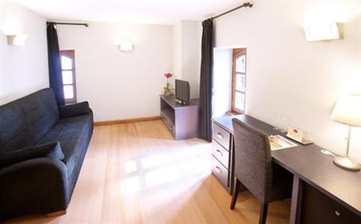 фото отеля Hotel Venta De Etxalar