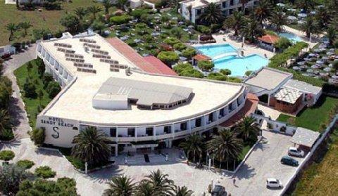 фото отеля Sandy Beach Hotel & Family Suites