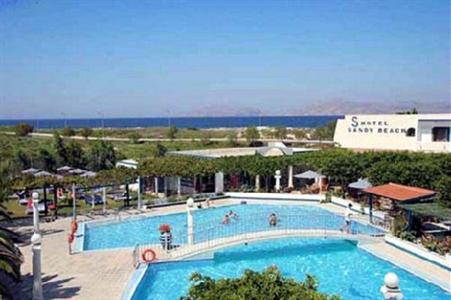 фото отеля Sandy Beach Hotel & Family Suites