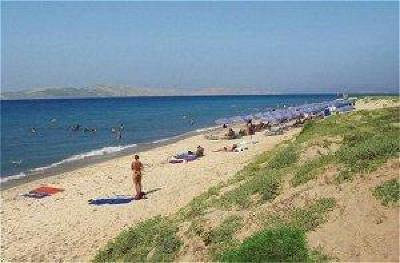 фото отеля Sandy Beach Hotel & Family Suites