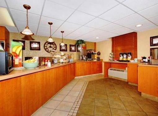 фото отеля Quality Inn & Suites North Glenstone Springfield