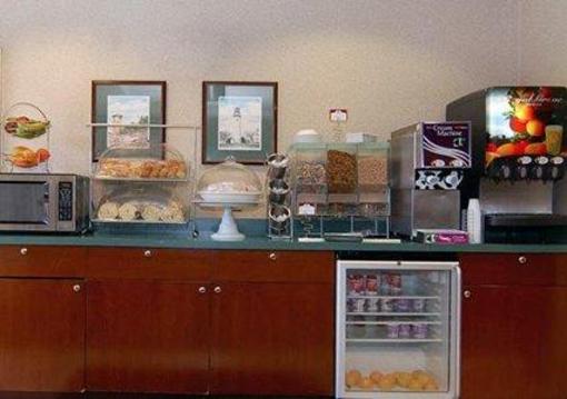 фото отеля Comfort Suites Dover (Delaware)