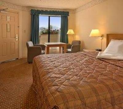 фото отеля Days Inn South San Francisco Airport Oyster Point