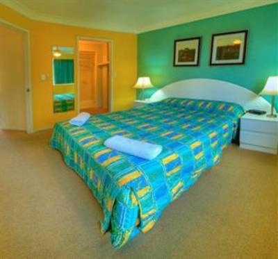 фото отеля Kirra Palms Apartments Gold Coast
