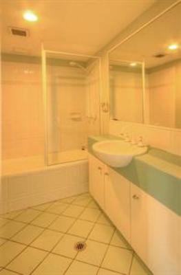 фото отеля Kirra Palms Apartments Gold Coast