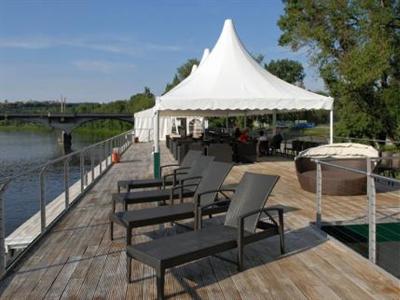 фото отеля Golfyacht Botel Prague